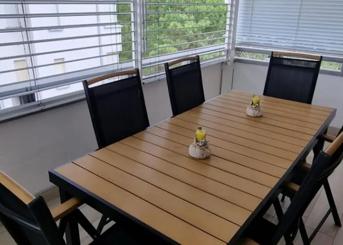 Elegant Retreat With Pool View * Lignano Sabbiadoro